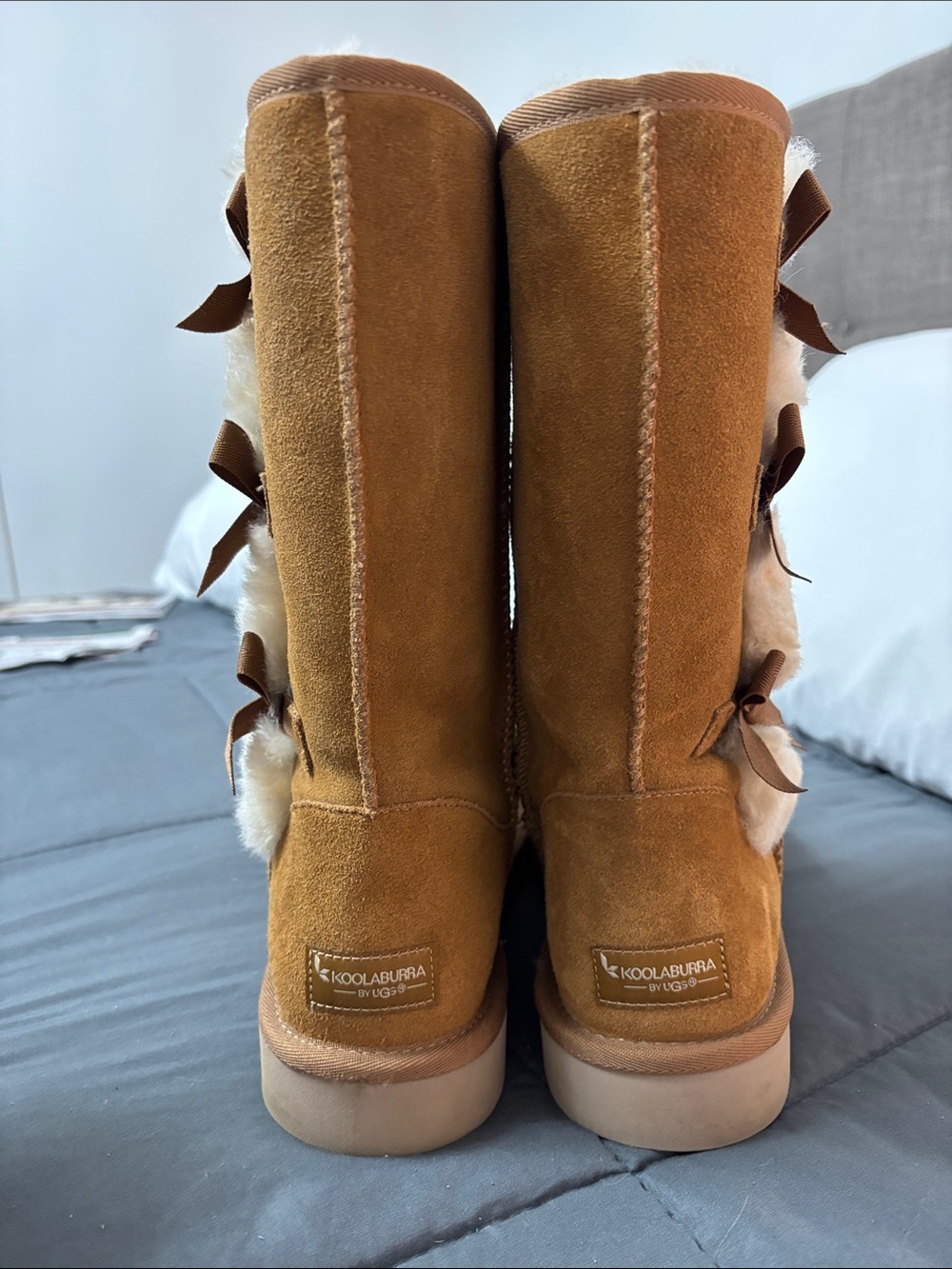Women’s UGGS - Picture 4 of 4